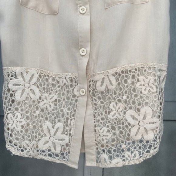 Collared Tank Top - Picture 3 of 5